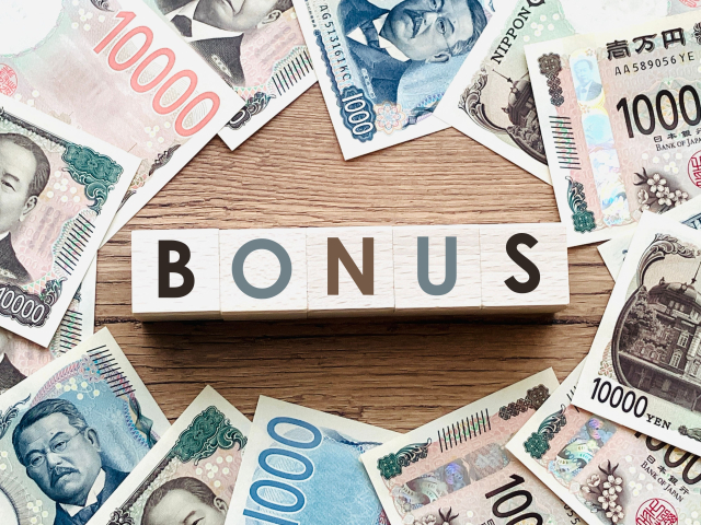 ブロックで「BONUS」と書かれたイラスト